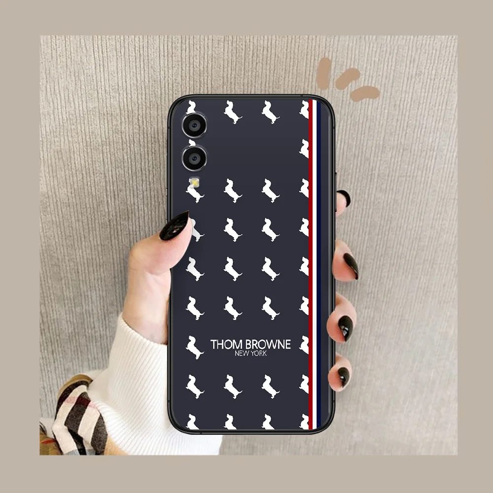 Luxury brand Phone Case Cover Hull For HUAWEI honor 7a 8 8s 8a 8x 9 9x 10 20 i Lite Pro black Cover Luxury Shell Soft Waterproof
Luxury brand Phone Case Cover Hull For HUAWEI honor 7a 8 8s 8a 8x 9 9x 10 20 i Lite Pro black Cover Luxury Shell Soft Waterproof