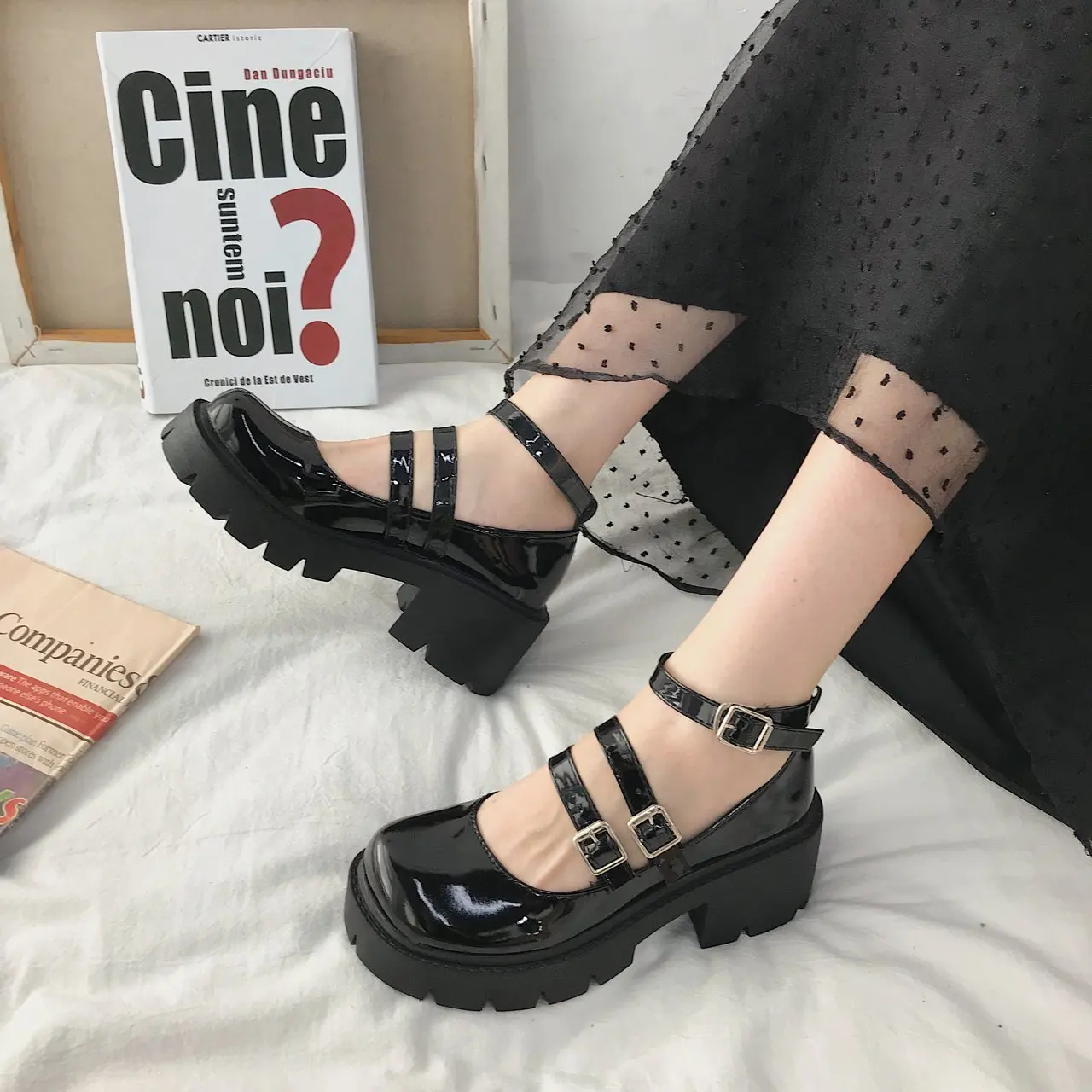 Lolita Shoes Platform Mary Janes Punk Shoes Women Cosplay Jk High Heels Black Pumps Female PU Leather Loafers Non Slip Footwear
Lolita Shoes Platform Mary Janes Punk Shoes Women Cosplay Jk High Heels Black Pumps Female PU Leather Loafers Non Slip Footwear