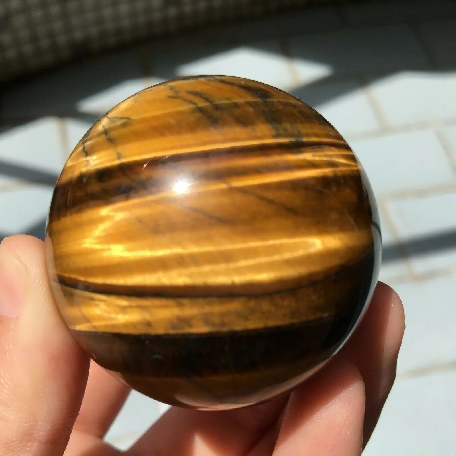 1pcs Tiger Eye Rare Natural Carving Sphere Ball Free stand Chakra Healing Reiki Stones Carved Crafts Wholesale
1pcs Tiger Eye Rare Natural Carving Sphere Ball Free stand Chakra Healing Reiki Stones Carved Crafts Wholesale