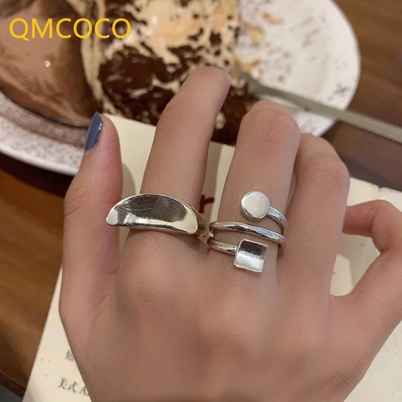 QMCOCO Silver Color Geometric Glossy Surface Adjustable Ring Simple Geometry Texture Moon-Shape Trend Woman Jewelry Gifts
QMCOCO Silver Color Geometric Glossy Surface Adjustable Ring Simple Geometry Texture Moon-Shape Trend Woman Jewelry Gifts
