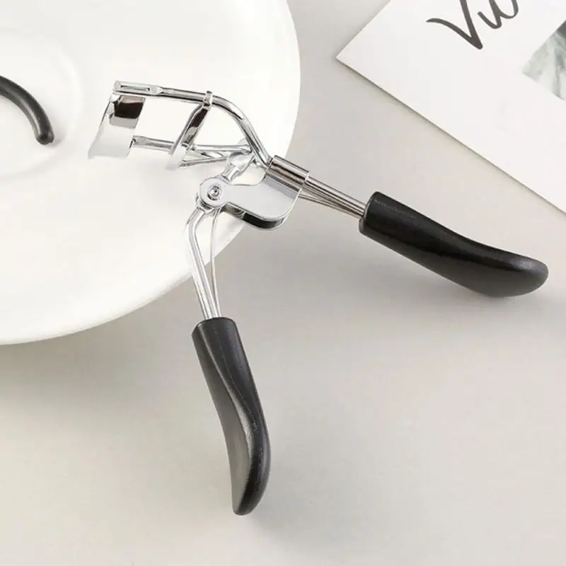 New Electric Heated Eyelash Curler Long Lasting Ironing Eyelashes Beauty Makeup Tool Portable Quick Heating Natural Eyelash Clip
New Electric Heated Eyelash Curler Long Lasting Ironing Eyelashes Beauty Makeup Tool Portable Quick Heating Natural Eyelash Clip