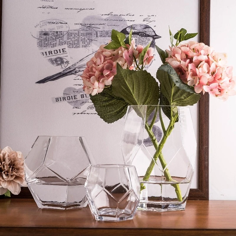 Modern Glass Vase Table Garden Flower Pots Livingroom Geometric Decor Vase Crystal Desk Decor Jarrones Home Decoration BI50VS
Modern Glass Vase Table Garden Flower Pots Livingroom Geometric Decor Vase Crystal Desk Decor Jarrones Home Decoration BI50VS