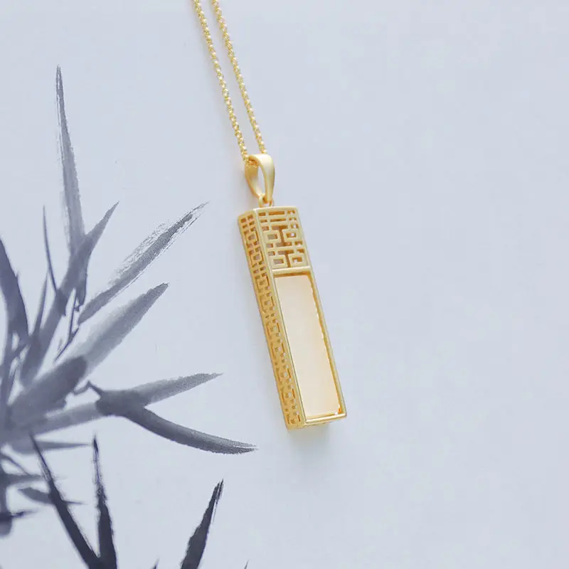 HML& silver inlaid natural Hetian white jade pendant necklace Chinese style retro palace small group design women's jewelry
HML& silver inlaid natural Hetian white jade pendant necklace Chinese style retro palace small group design women's jewelry