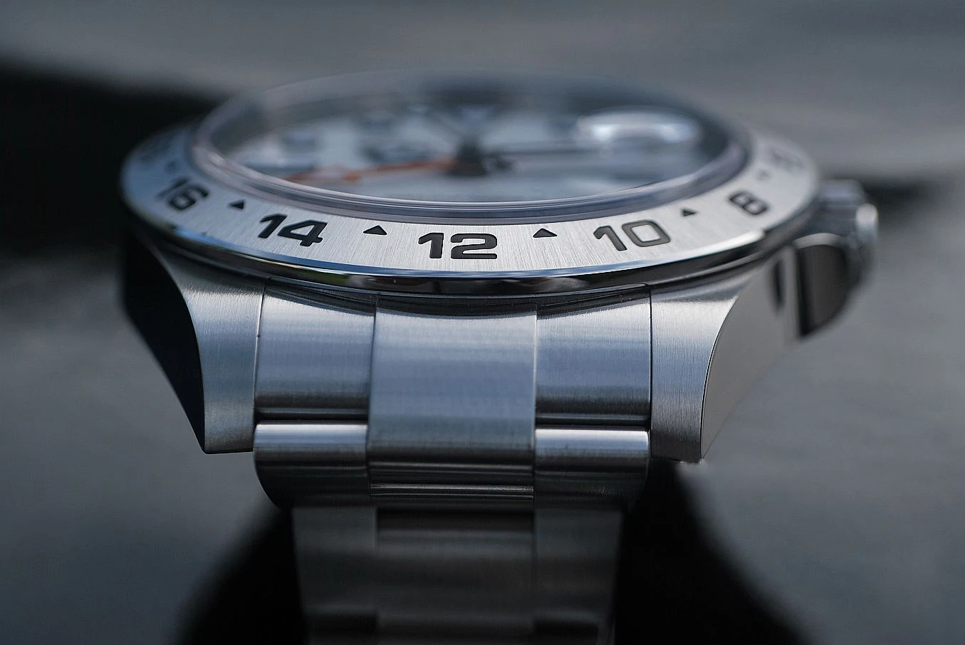 Neue PAGANI DESIGN mnner automatische datum mechanische uhr GMT uhr 100m wasserdicht saphir edelstahl uhr uhr leucht
Neue PAGANI DESIGN mnner automatische datum mechanische uhr GMT uhr 100m wasserdicht saphir edelstahl uhr uhr leucht