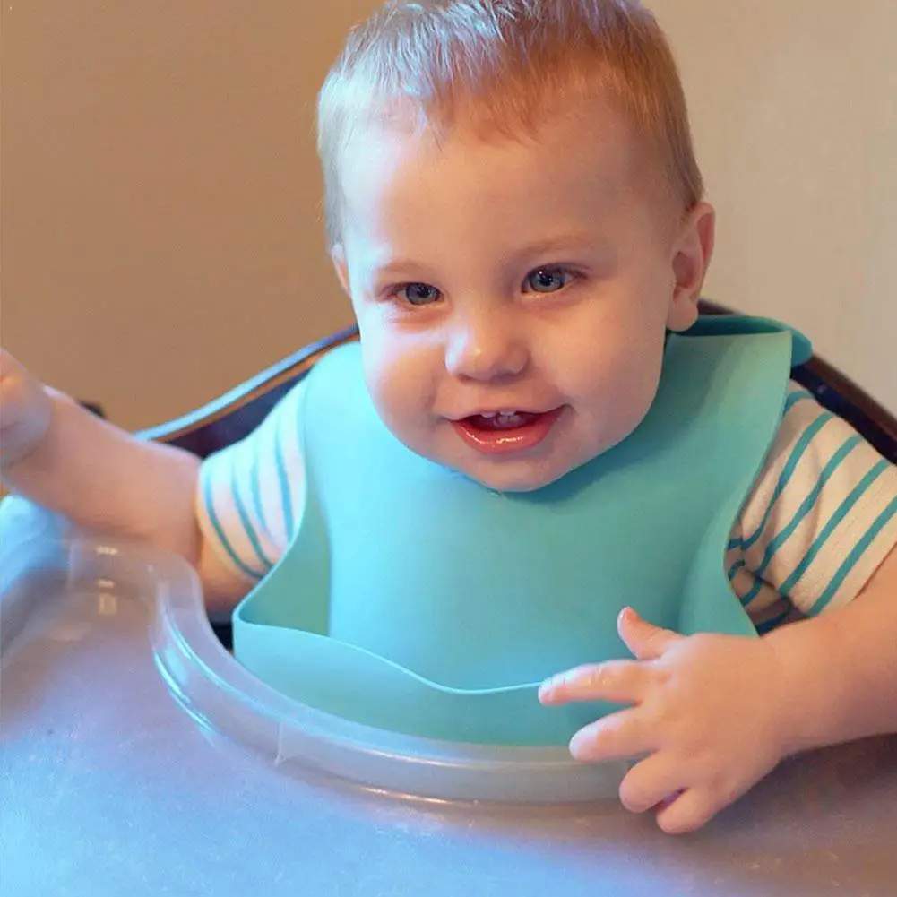 Newborns silicone Baby Feeding Burp Cloth Bandana Stuff Bibs Toddler Fashionable Babador Scarf Aprons Baby Infant Dro I6E1
Newborns silicone Baby Feeding Burp Cloth Bandana Stuff Bibs Toddler Fashionable Babador Scarf Aprons Baby Infant Dro I6E1