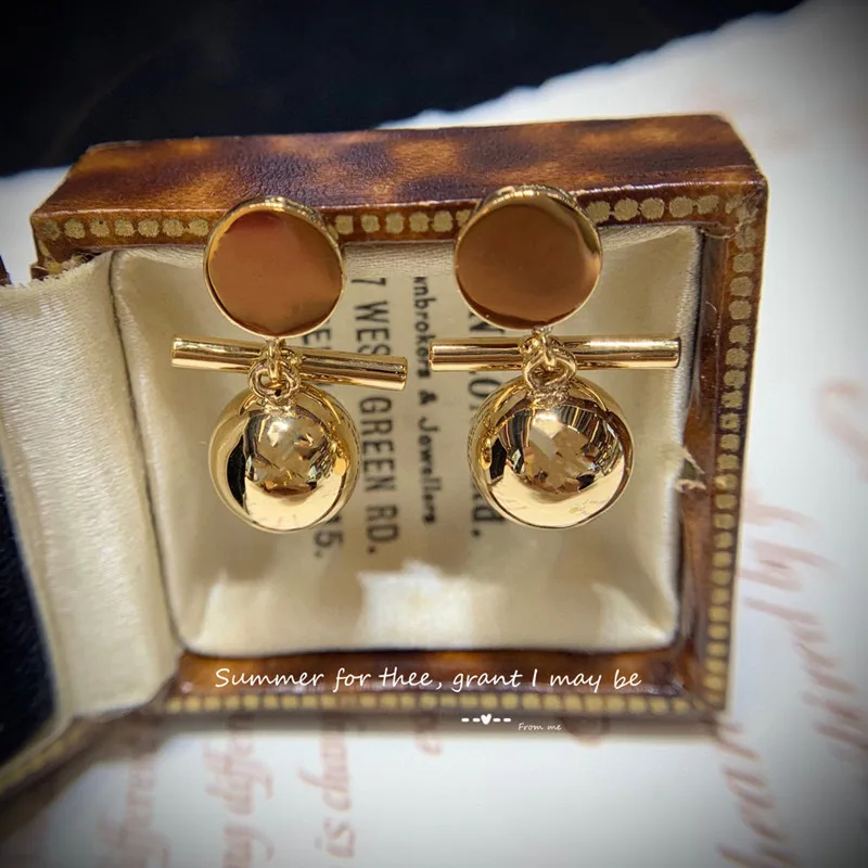 18K Import Solid Yellow Gold Jewelry (AU750) Women Golden Ball Ear Ring Retro Drop Ball Design Super Very Small Face Earrings
18K Import Solid Yellow Gold Jewelry (AU750) Women Golden Ball Ear Ring Retro Drop Ball Design Super Very Small Face Earrings