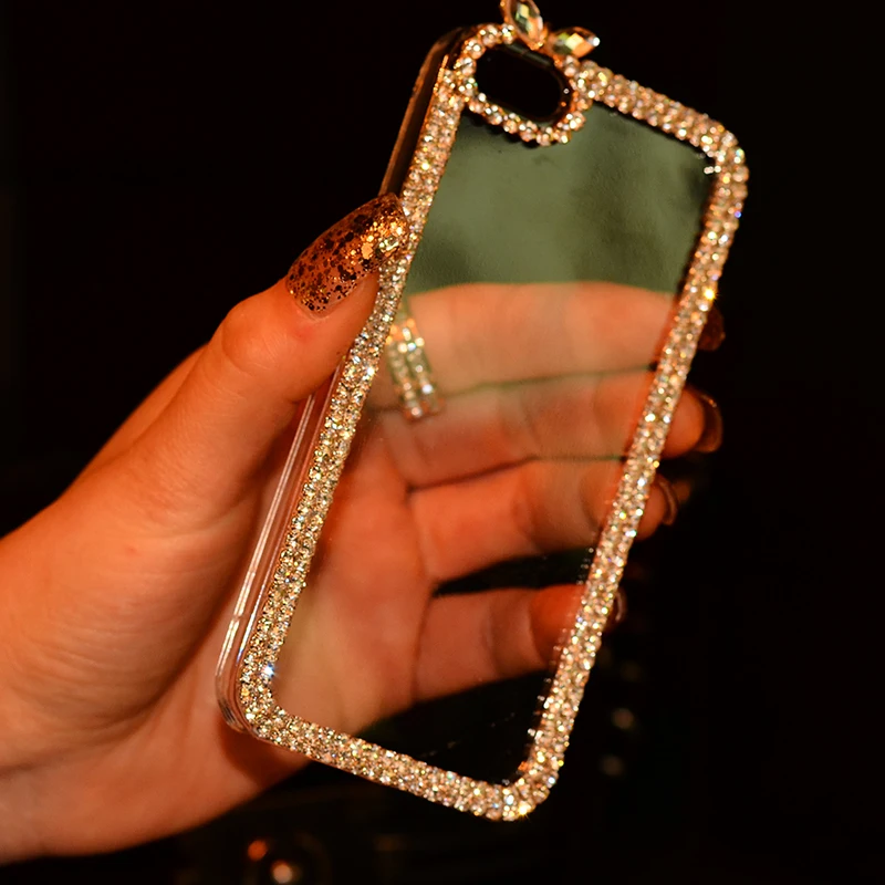 Luxury Rhinestone Diamond Bling Claw Chain Jewelry Crystal Phone Cases Cover iPhone 6 6S 7 Plus Case 3D Rabbit shell
Luxury Rhinestone Diamond Bling Claw Chain Jewelry Crystal Phone Cases Cover iPhone 6 6S 7 Plus Case 3D Rabbit shell