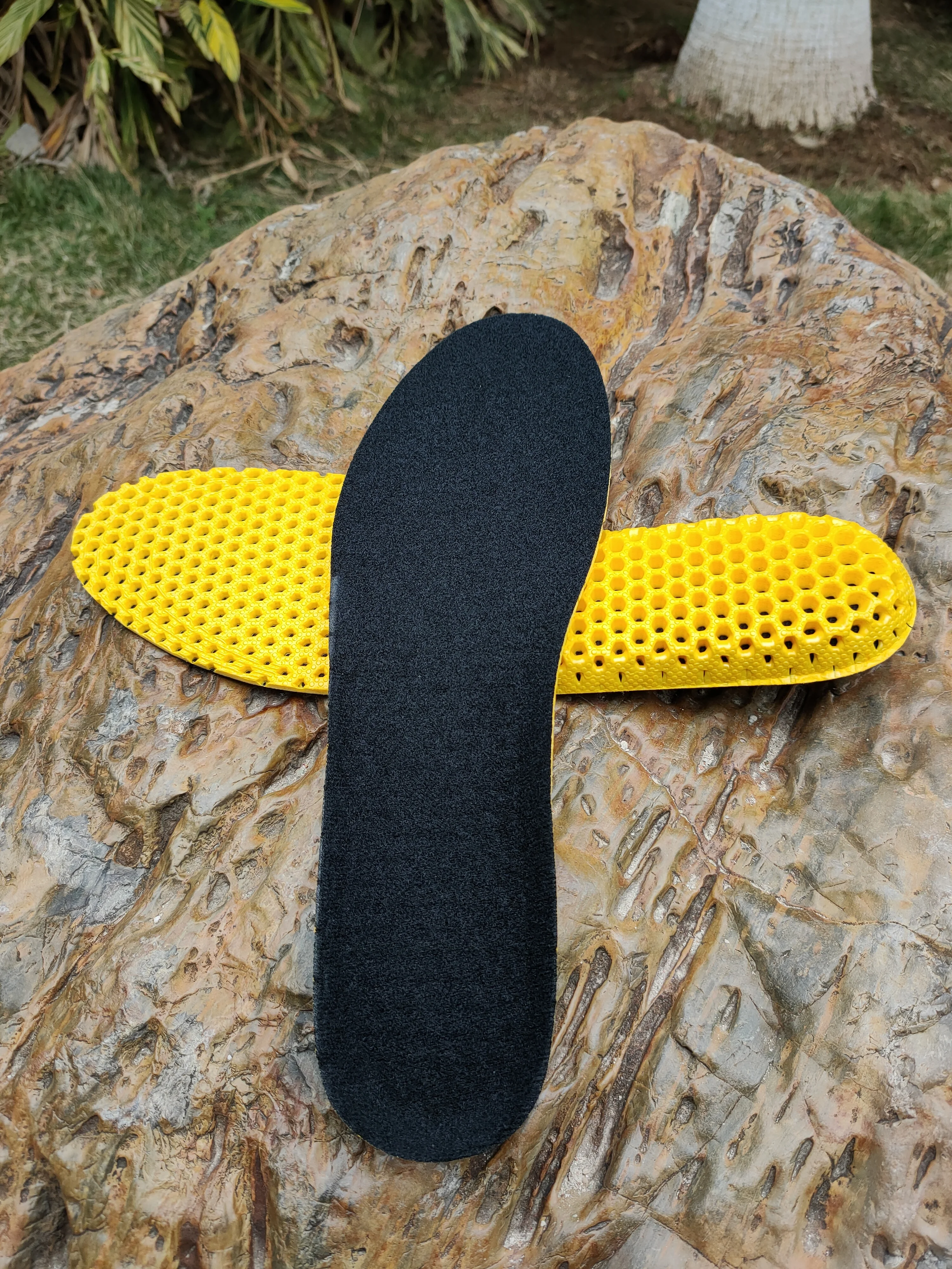 Breathable insoles sports insoles super breathable insoles honeycomb insoles sweat absorbers comfortable insoles
Breathable insoles sports insoles super breathable insoles honeycomb insoles sweat absorbers comfortable insoles