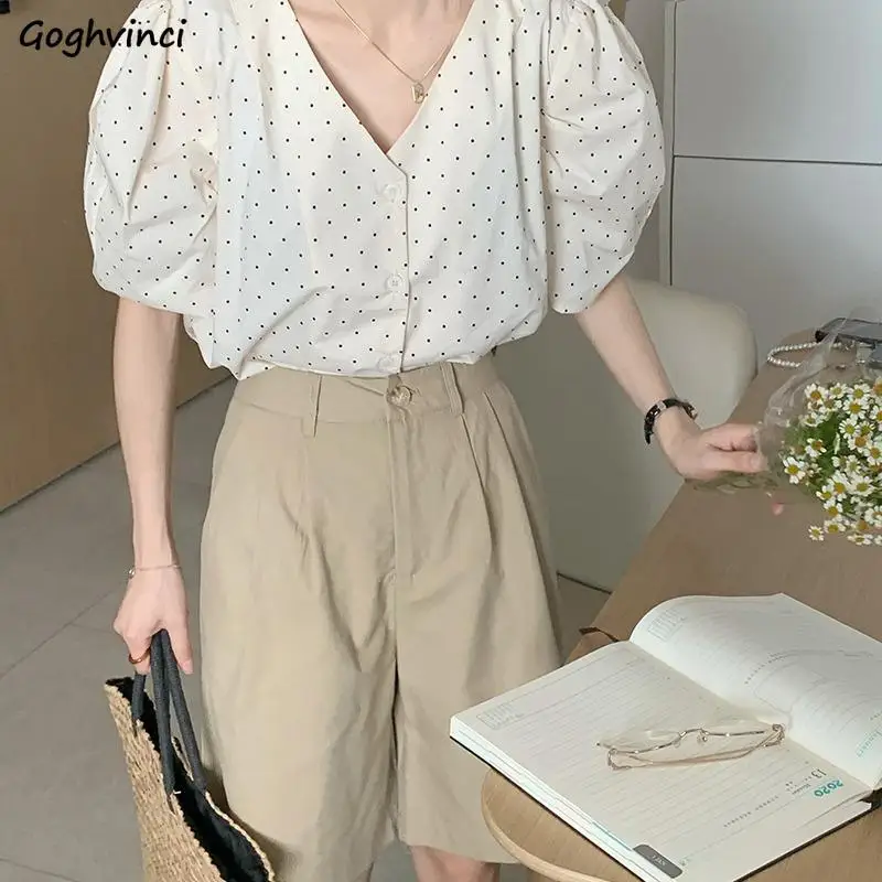 Summer Office Ladies Short Sets Women V-neck Puff Sleeve Dot Shirts French Style Leisure Slim Knee-length Shorts All-match Chic
Summer Office Ladies Short Sets Women V-neck Puff Sleeve Dot Shirts French Style Leisure Slim Knee-length Shorts All-match Chic