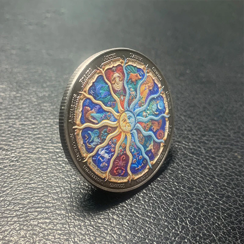 Twelve Constellations Lucky Coin Compass Direction Sun and Moon Divination Commemorative Coins Vintage Metal Crafts Collection
Twelve Constellations Lucky Coin Compass Direction Sun and Moon Divination Commemorative Coins Vintage Metal Crafts Collection
