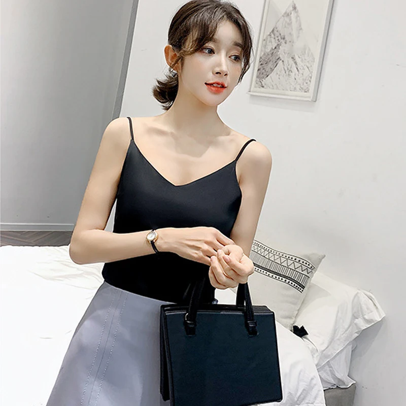 Women V-Neck Camisole Summer Basic White Top Korean Chiffon Women Top Camis Sexy Halter Top Woman Sleeveless Solid Tank Tops
Women V-Neck Camisole Summer Basic White Top Korean Chiffon Women Top Camis Sexy Halter Top Woman Sleeveless Solid Tank Tops