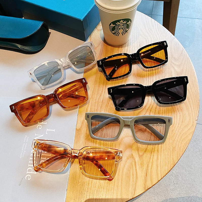 Солнцезащитные очки с заклепками для мужчин и женщин небольшие винтажные