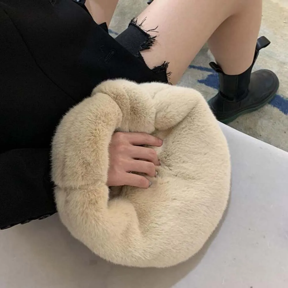 Зимняя сумка из овечьей шерсти, модные мягкие меховые милые дизайнерские женские плюшевые сумки Хобо, Женский кошелек, дамская сумочка
Зимняя сумка из овечьей шерсти, модные мягкие меховые милые дизайнерские женские плюшевые сумки Хобо, Женский кошелек, дамская сумочка