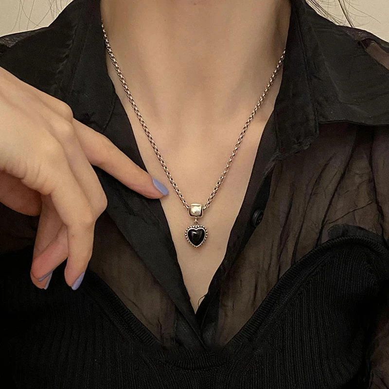 MENGJIQIAO 2021 Trendy Fashion Sided Metal Heart Pendent Necklace For Women Ladies Silver Color Link Chain Necklace Jewelry
MENGJIQIAO 2021 Trendy Fashion Sided Metal Heart Pendent Necklace For Women Ladies Silver Color Link Chain Necklace Jewelry