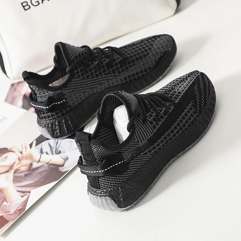 Summer women's sports shoes, autumn Korean version of breathable travel and leisure net running shoes, breathable mesh sports sh
Summer women's sports shoes, autumn Korean version of breathable travel and leisure net running shoes, breathable mesh sports sh