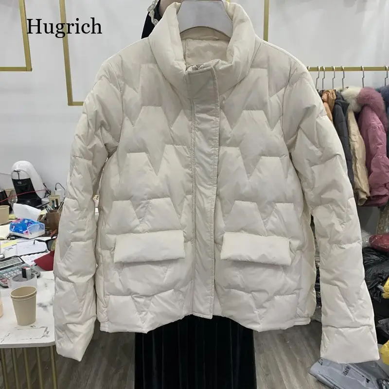 Ultra Light Down Jacket Women Winter Stand Collar Feather Puffer Coat 90% White Duck Down Parkas Solid Color Outerwear
Ultra Light Down Jacket Women Winter Stand Collar Feather Puffer Coat 90% White Duck Down Parkas Solid Color Outerwear