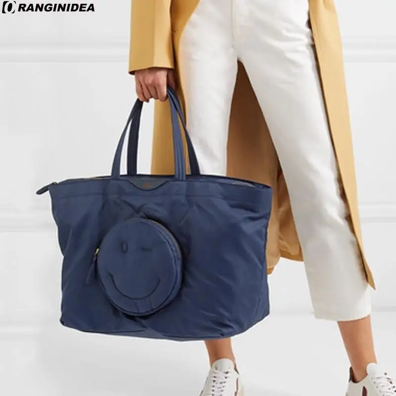 The new nylon material smiling face single shoulder bag large capacity tottenham Oxford cloth bags
The new nylon material smiling face single shoulder bag large capacity tottenham Oxford cloth bags
