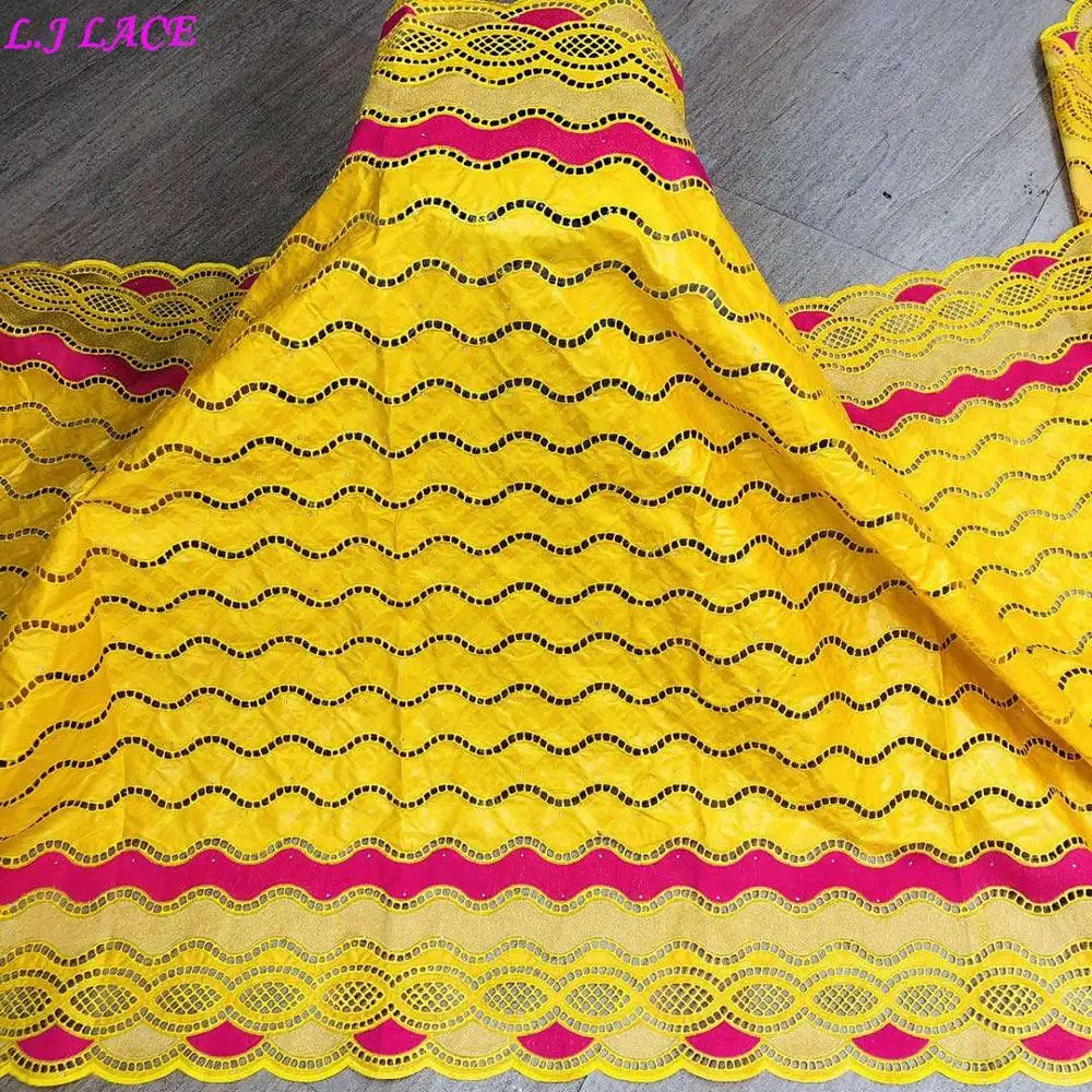 High quality bazin lace cotton dry lace fabric cloth dress DIY fabrics wholesale brocade bazin lace fabrics 2020 laces
High quality bazin lace cotton dry lace fabric cloth dress DIY fabrics wholesale brocade bazin lace fabrics 2020 laces