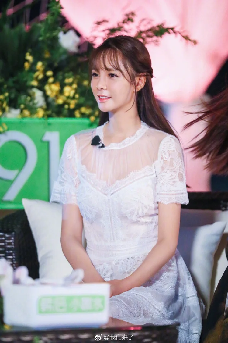 Summer 2021 French Gentle White Dresses Women Palace Style Lace Stitching Mesh Fairy Dress Bridesmaid Elegant Mid-calf Dress New
Summer 2021 French Gentle White Dresses Women Palace Style Lace Stitching Mesh Fairy Dress Bridesmaid Elegant Mid-calf Dress New