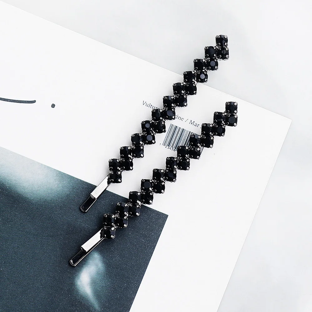 2pcs Shining Crystal Rhinestone Hair Clip For Women Elegant Korean Design Snap Barrette Stick Hairpin Hair Styling Accessories
2pcs Shining Crystal Rhinestone Hair Clip For Women Elegant Korean Design Snap Barrette Stick Hairpin Hair Styling Accessories