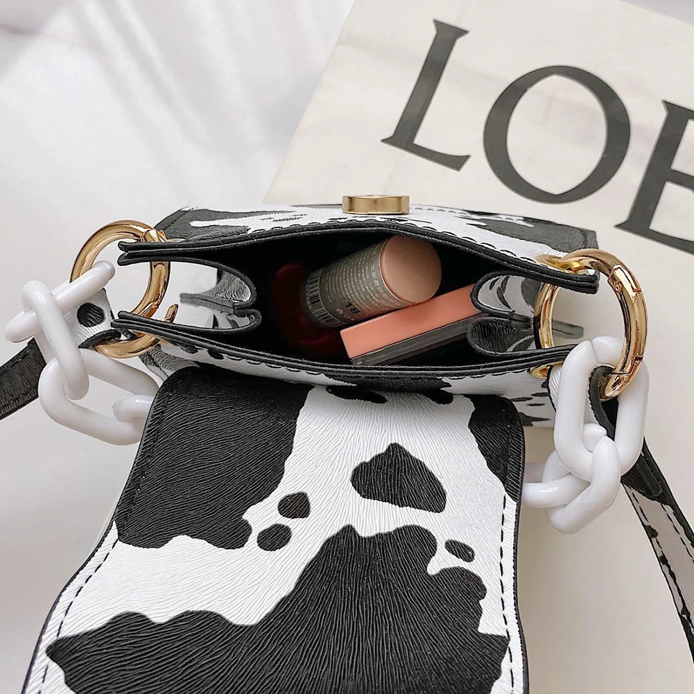 Acrylic Chain Mini Shoulder Bags For Women 2021 Fashion Animal Pattern PU Ladies Handbags Tote Popular Simple Female Daily Bag
Acrylic Chain Mini Shoulder Bags For Women 2021 Fashion Animal Pattern PU Ladies Handbags Tote Popular Simple Female Daily Bag