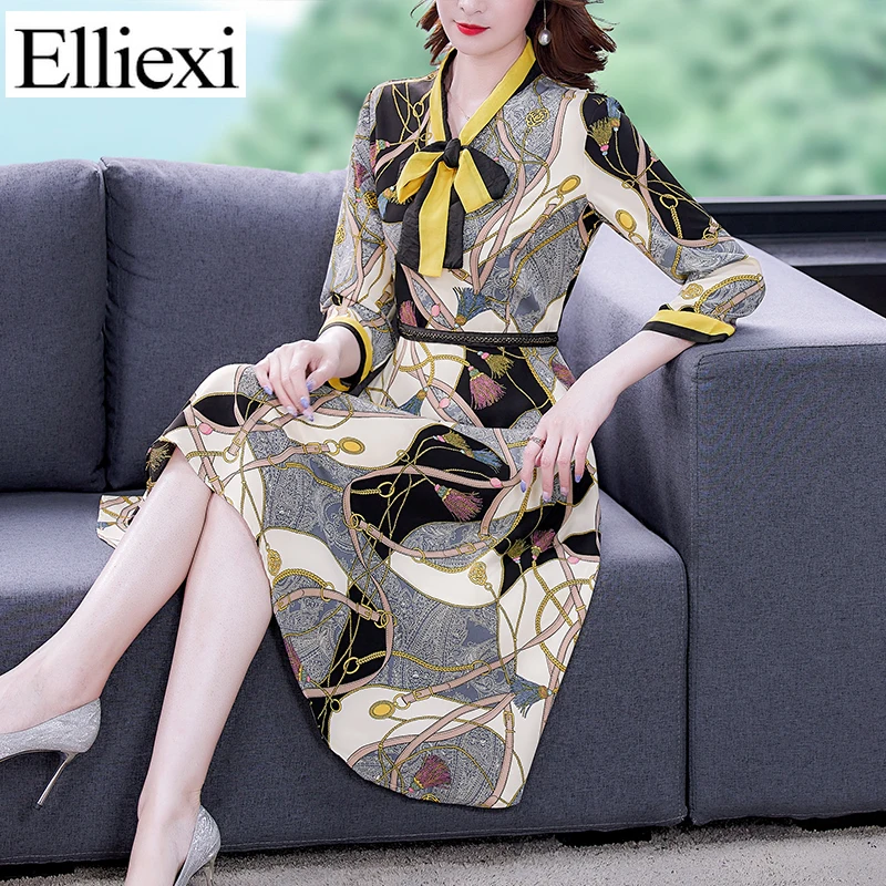 Elliexi Spring Autumn French Dress Bow Women Vintage Printed Irregular Hem Slim Boho Chains Printed Holiday Party Dress A-Line
Elliexi Spring Autumn French Dress Bow Women Vintage Printed Irregular Hem Slim Boho Chains Printed Holiday Party Dress A-Line