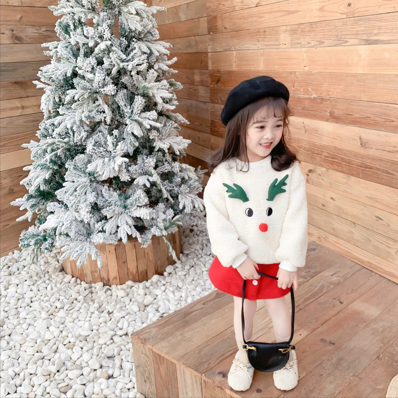 New winter Korean children's clothing, children's fashion, Christmas plus velvet padded sweater and short skirt two-piece suit
New winter Korean children's clothing, children's fashion, Christmas plus velvet padded sweater and short skirt two-piece suit
