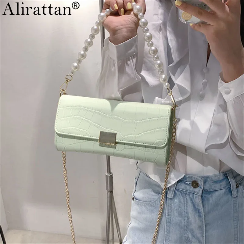 Crocodile Pattern Pearl Chain Design PU Leather Crossbody Bags For Women 2021 Luxury Fashion Brand Ladies Handbag Shoulder Bag
Crocodile Pattern Pearl Chain Design PU Leather Crossbody Bags For Women 2021 Luxury Fashion Brand Ladies Handbag Shoulder Bag