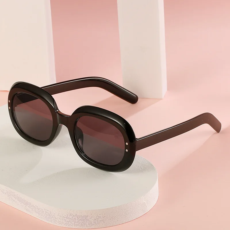 2022 Fashion New Oval Trend Desige Sunglasses Vintage Platic Super light Frame Shade Sun Glasses Outdoor Sports UV400
2022 Fashion New Oval Trend Desige Sunglasses Vintage Platic Super light Frame Shade Sun Glasses Outdoor Sports UV400
