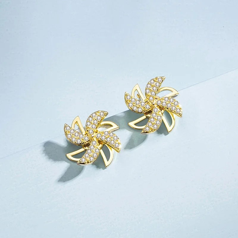 The new fashion rotatable windmill earrings will rotate the fan temperament ladies party earrings accessories
The new fashion rotatable windmill earrings will rotate the fan temperament ladies party earrings accessories
