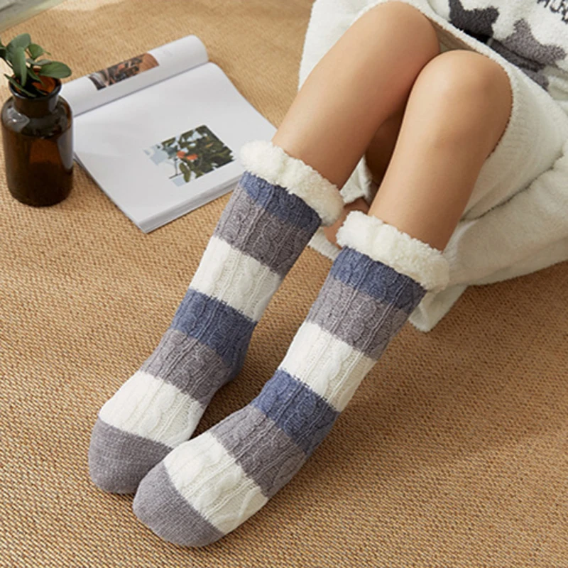 Fuzzy winter Socks Women Warm Plush Silicone Non-slip Grip Soft Female Striped Floor Short Slippers Sock Christmas Home Indoor
Fuzzy winter Socks Women Warm Plush Silicone Non-slip Grip Soft Female Striped Floor Short Slippers Sock Christmas Home Indoor