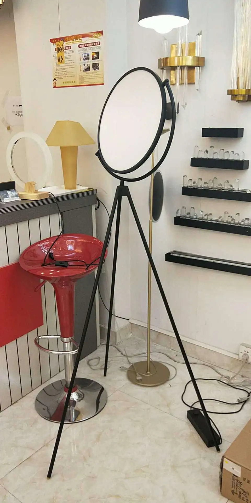modern led iron tripot floor lamps for living room lampade da terra stand light dining room lamp store standing lamp 
modern led iron tripot floor lamps for living room lampade da terra stand light dining room lamp store standing lamp
