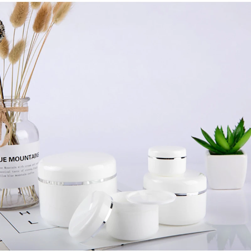 1 Pcs Refillable Bottle Travel Face Cream Lotion Cosmetic Container Plastic Empty Makeup Jar Pot 20/30/50/100/150/250g Wholesale
1 Pcs Refillable Bottle Travel Face Cream Lotion Cosmetic Container Plastic Empty Makeup Jar Pot 20/30/50/100/150/250g Wholesale