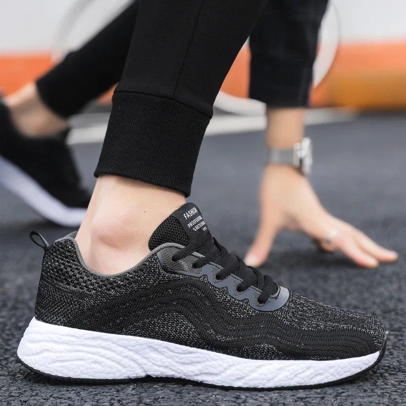Hot Popcorn Men's Sports Shoes Summer New Lightweight Breathable Fly Woven Mesh Running Shoes All-Matching
Hot Popcorn Men's Sports Shoes Summer New Lightweight Breathable Fly Woven Mesh Running Shoes All-Matching