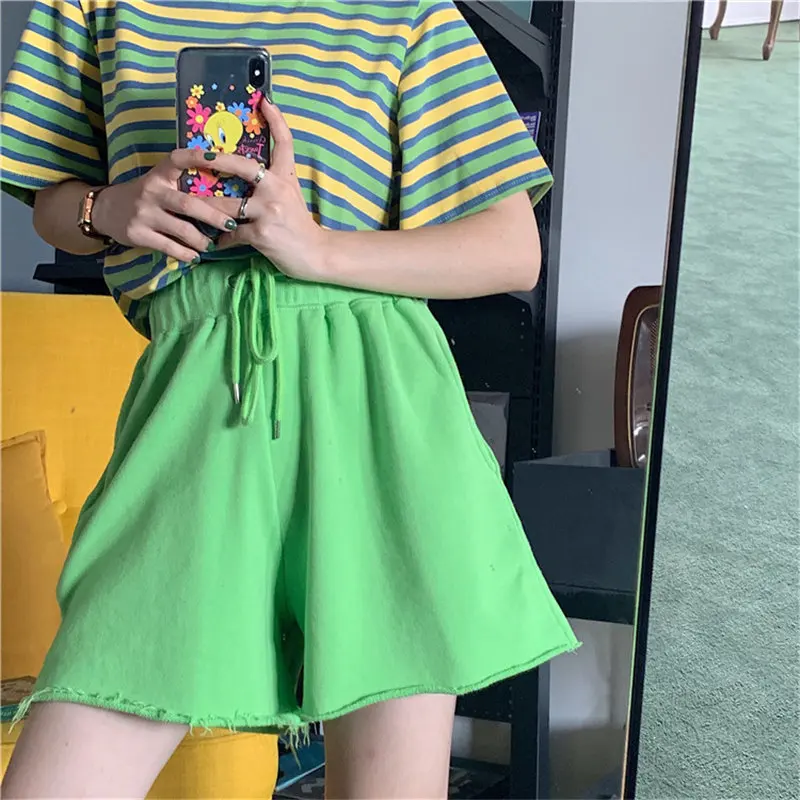 Chic Fashion Solid Brief Waist-Controlled Sports Shorts Leisure 2021 Hot Cotton All Match Women Loose Casual Shorts
Chic Fashion Solid Brief Waist-Controlled Sports Shorts Leisure 2021 Hot Cotton All Match Women Loose Casual Shorts
