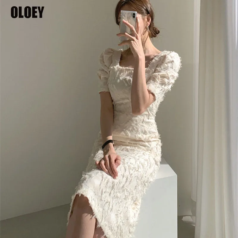 Women Square Collar 2021 new Korean Short Sleeve Backless Bodycorn Slim Vintage Party Dress B086 Feather Tassel Long Midi Dress
Women Square Collar 2021 new Korean Short Sleeve Backless Bodycorn Slim Vintage Party Dress B086 Feather Tassel Long Midi Dress