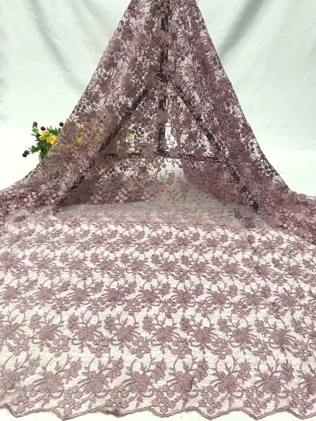 Swiss Voile Lace In Switzerland Cotton Lace High Quality Embroidery African Tulle Lace Fabric For Nigeria Women Lace Fabric
Swiss Voile Lace In Switzerland Cotton Lace High Quality Embroidery African Tulle Lace Fabric For Nigeria Women Lace Fabric