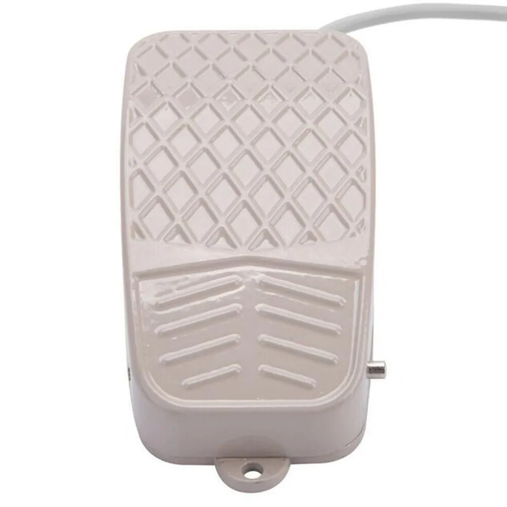 250V 1NO + 1NC NEW TFS-3 Aluminum Foot Switch 10A SPDT NO NC Electric Power Pedal Momentary Aluminum Foot Pedal Switch
250V 1NO + 1NC NEW TFS-3 Aluminum Foot Switch 10A SPDT NO NC Electric Power Pedal Momentary Aluminum Foot Pedal Switch