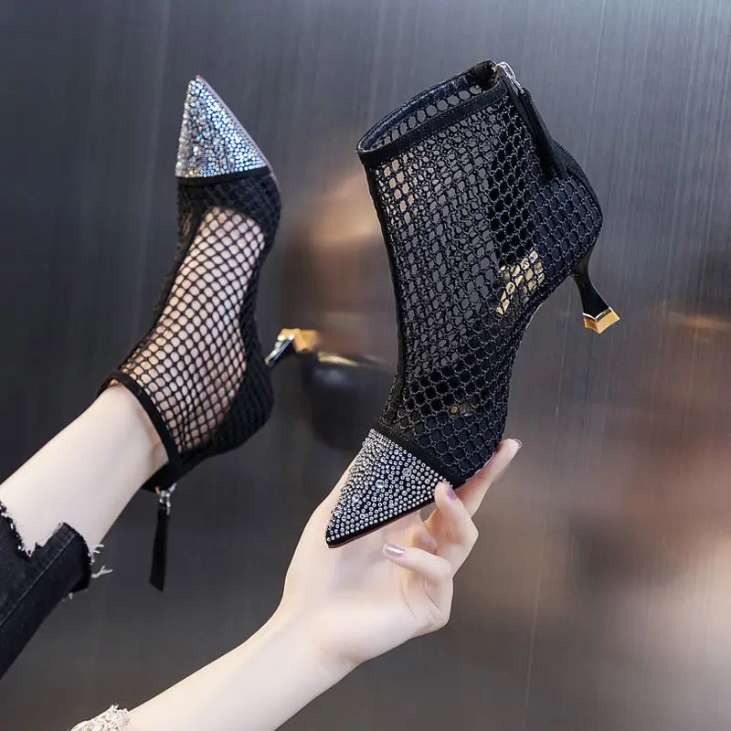 Women Boots,Summer Mesh Shoes,Girls Sandals Boot,Rhinestone Pointed toe,Hollow out,Back Zip,BLACK,APRICOT,FREE Dropshipping
Women Boots,Summer Mesh Shoes,Girls Sandals Boot,Rhinestone Pointed toe,Hollow out,Back Zip,BLACK,APRICOT,FREE Dropshipping