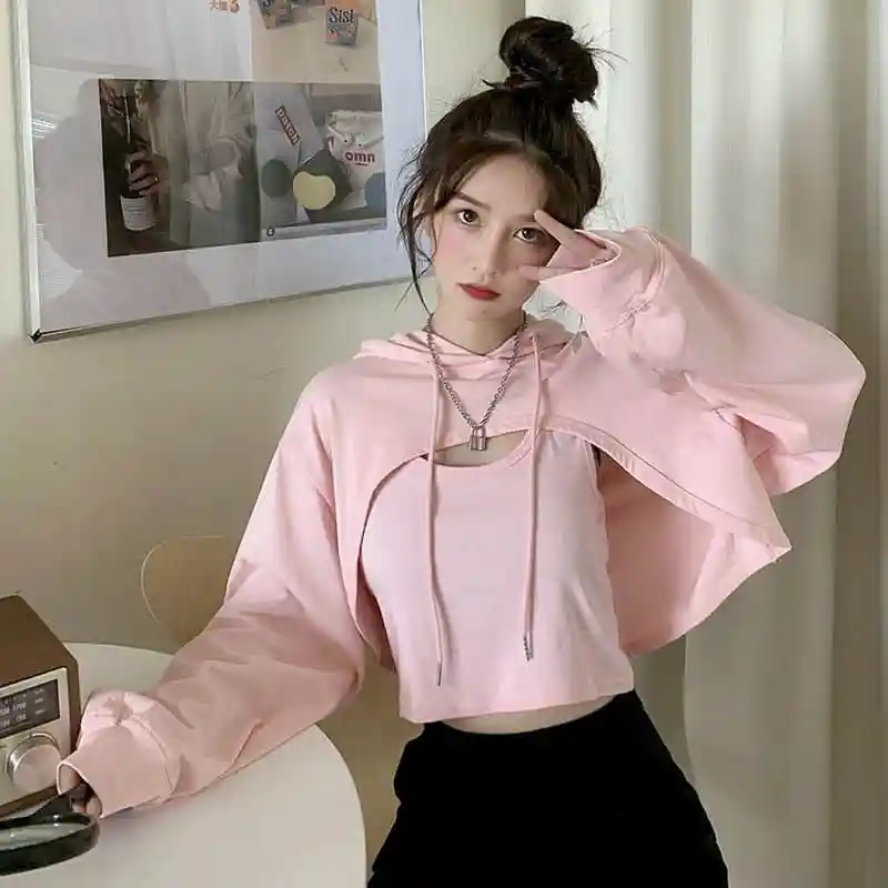 Tops & Tees
Tops & Tees