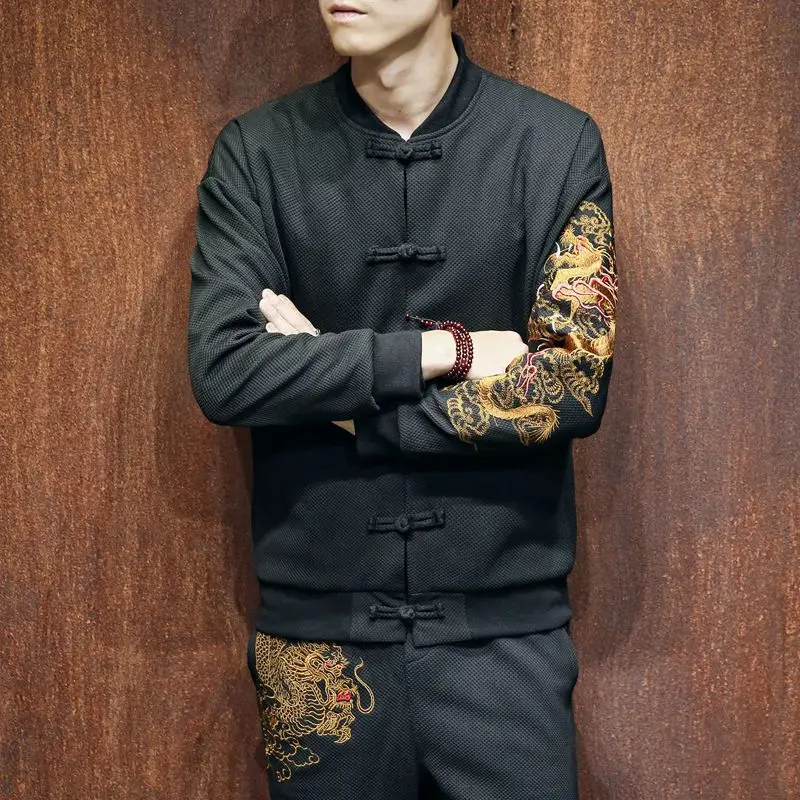 Chinese Style Embroidered Jacket Men Vintage Casual Stand Collar Cotton Short Coat Plus Size 5XL Spring Autumn Black Outerwear
Chinese Style Embroidered Jacket Men Vintage Casual Stand Collar Cotton Short Coat Plus Size 5XL Spring Autumn Black Outerwear