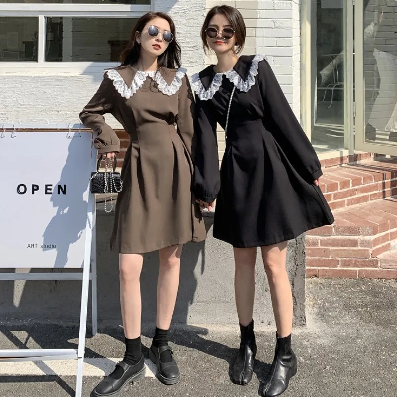 French Temperament Women's Dress 2021 Autumn New High Quality Korean Fashion Lace Doll Collar Tunic A Word Dresses for Women
French Temperament Women's Dress 2021 Autumn New High Quality Korean Fashion Lace Doll Collar Tunic A Word Dresses for Women
