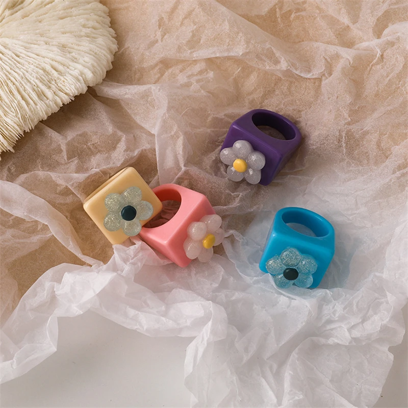 LJLGLY Fine Acrylic Flowers Rings Fashion Luxury Colorful Resin Jewelry Females Friend Party Finger-ring Accessories Best Gifts
LJLGLY Fine Acrylic Flowers Rings Fashion Luxury Colorful Resin Jewelry Females Friend Party Finger-ring Accessories Best Gifts