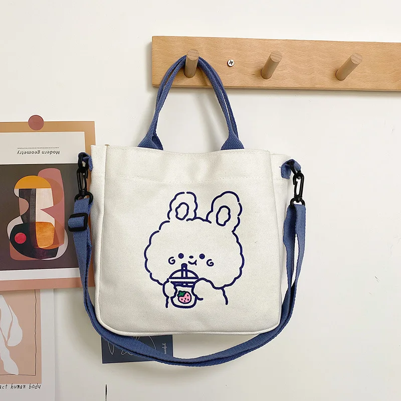 Hot Sale Lovely Canvas Bag Female 2022 New Student Class Messenger Bag Korean Ins Japanese Portable One Shoulder Crossbody Bag 
Hot Sale Lovely Canvas Bag Female 2022 New Student Class Messenger Bag Korean Ins Japanese Portable One Shoulder Crossbody Bag