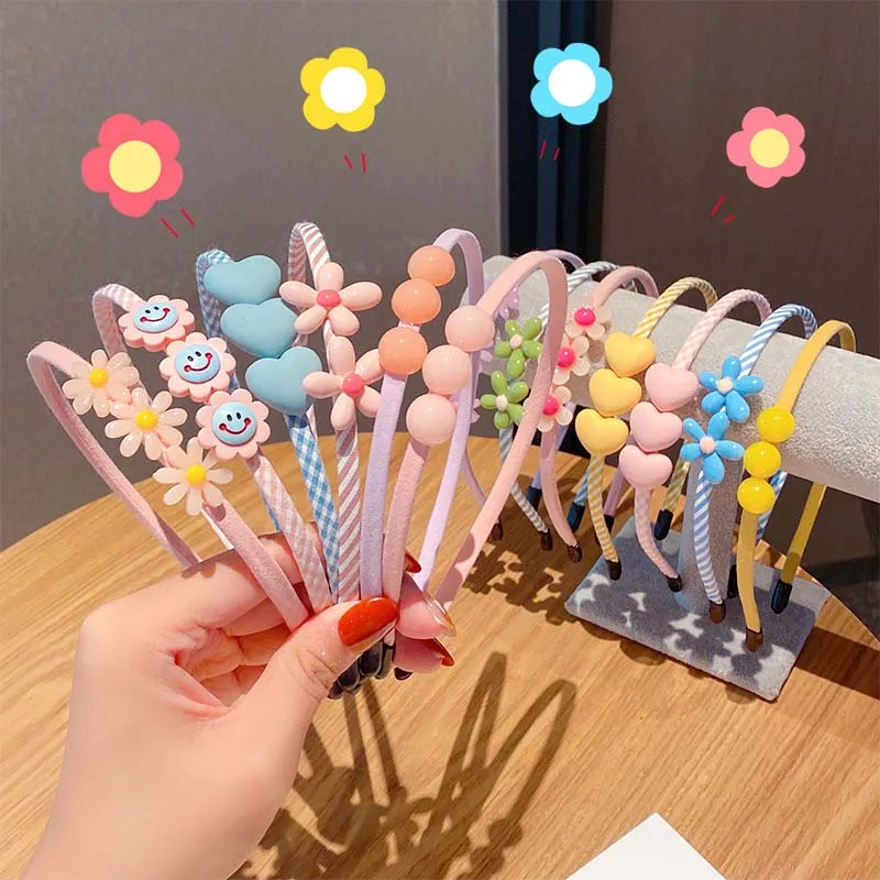 CN Candy Children Hairpin Flower Heart Headbands for Children Baby Girls Lovely Hair Hoop Headbands Kids Hair Band Accessories
CN Candy Children Hairpin Flower Heart Headbands for Children Baby Girls Lovely Hair Hoop Headbands Kids Hair Band Accessories
