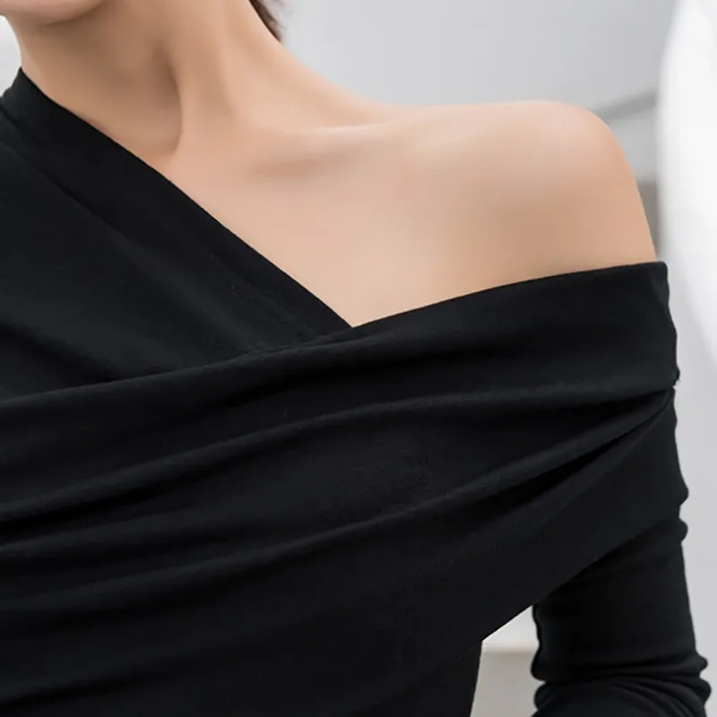 Sexy Off Shoulder Asymmetric Women's T-shirts Tops Female Slim Long Sleeve Fashion Black Tshirt Autumn 2020 Woman Tshirts
Sexy Off Shoulder Asymmetric Women's T-shirts Tops Female Slim Long Sleeve Fashion Black Tshirt Autumn 2020 Woman Tshirts