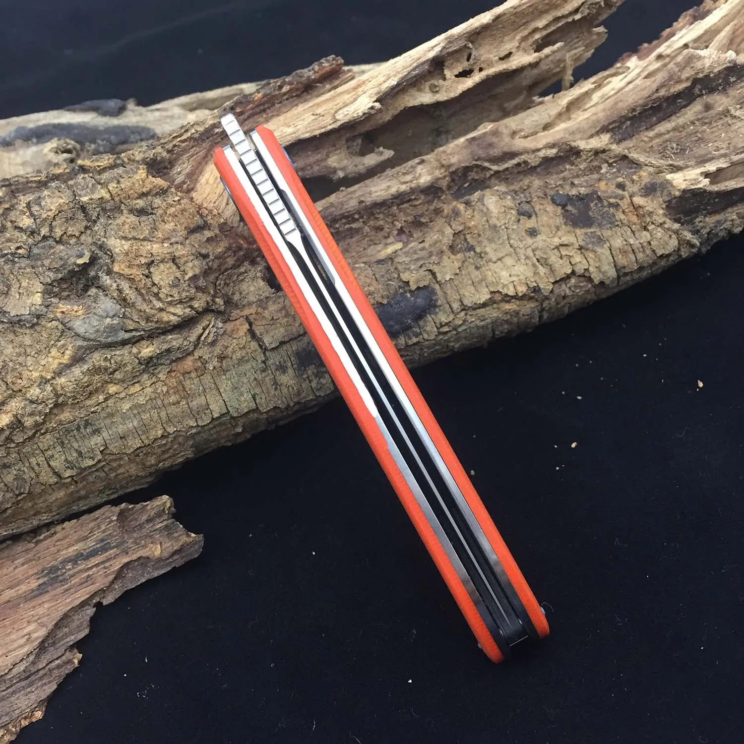 Карманный нож FREETIGER FT2102 из углеродного волокна с ручкой лезвие D2 ножи для походов