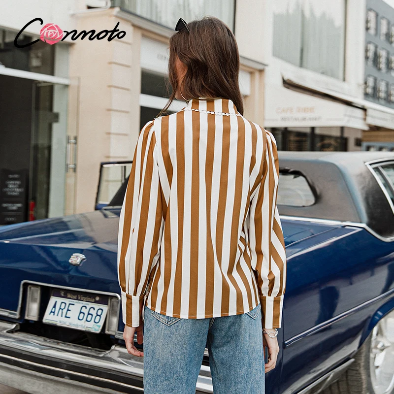 Conmoto Casual Shirt collar stripe women blouse shirt Hollow out flower female vintage blouse tops long sleeve ladies blouses
Conmoto Casual Shirt collar stripe women blouse shirt Hollow out flower female vintage blouse tops long sleeve ladies blouses