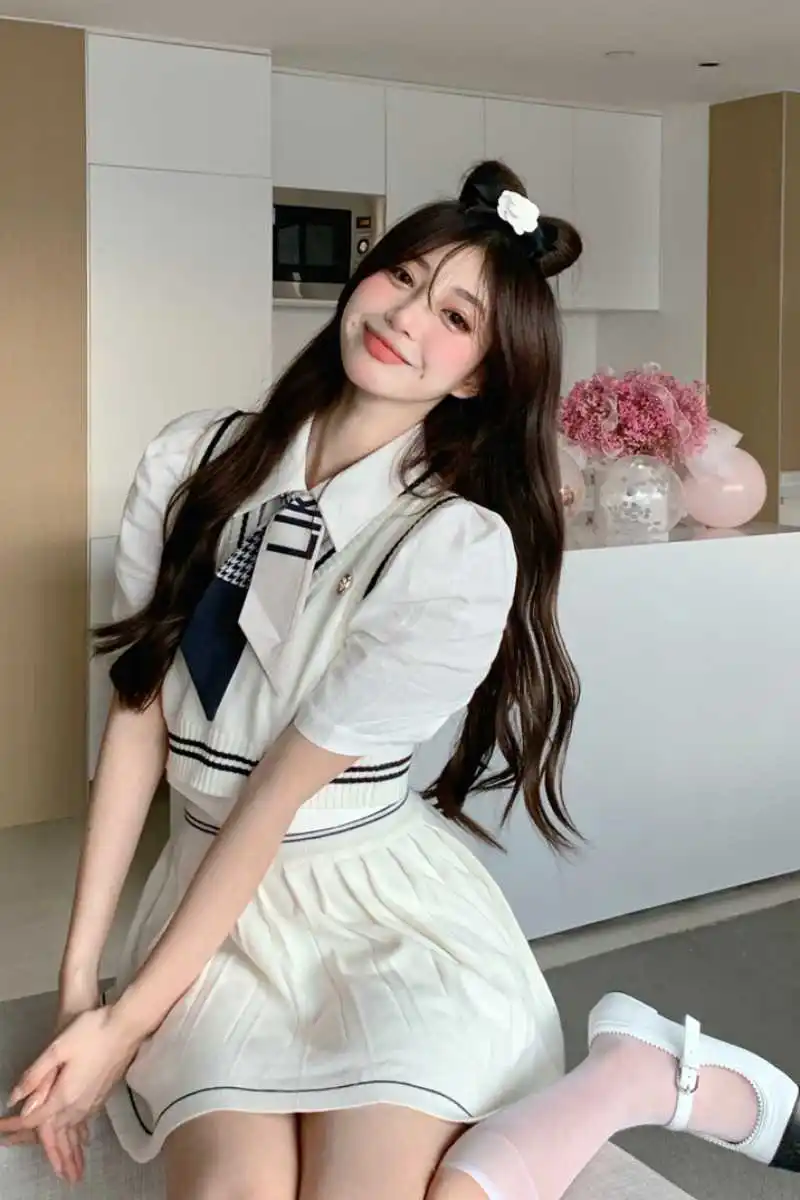 Skirts 2021 Two Piece Crop Women Sexy Top And Skirt Set sky blue Gothic Harajuku Summer Sweet Mini Office Suit Cute clothes
Skirts 2021 Two Piece Crop Women Sexy Top And Skirt Set sky blue Gothic Harajuku Summer Sweet Mini Office Suit Cute clothes