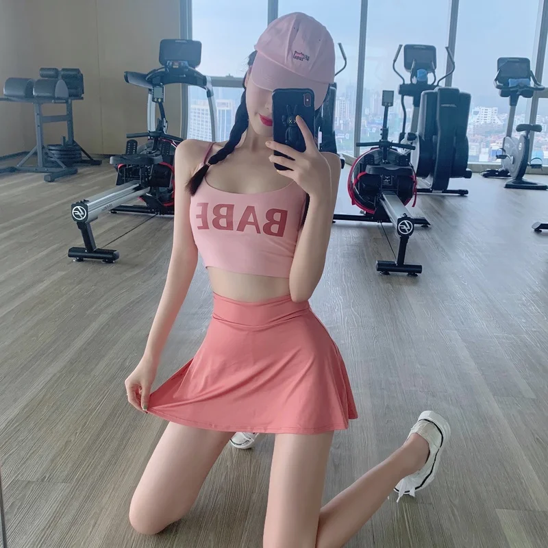 Spring and summer sports anti-glare skirt pants 2021 new female light mature design sense bust A-line skirt
Spring and summer sports anti-glare skirt pants 2021 new female light mature design sense bust A-line skirt